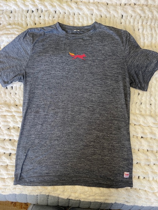 Tops - Heather Gray Tee with Small Red Fox Logo